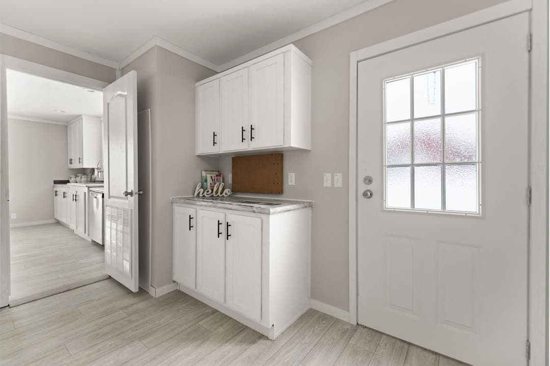 Beam house 32603x interior home features