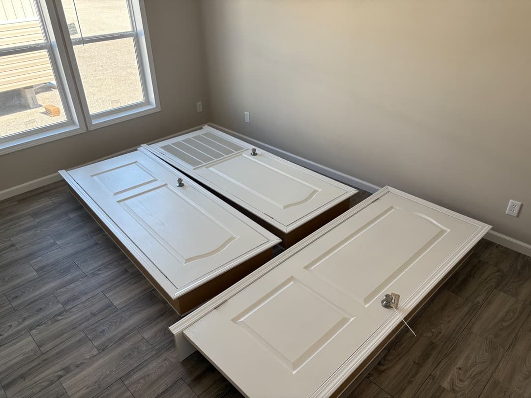 Md-10-32 lynnox bedroom home features