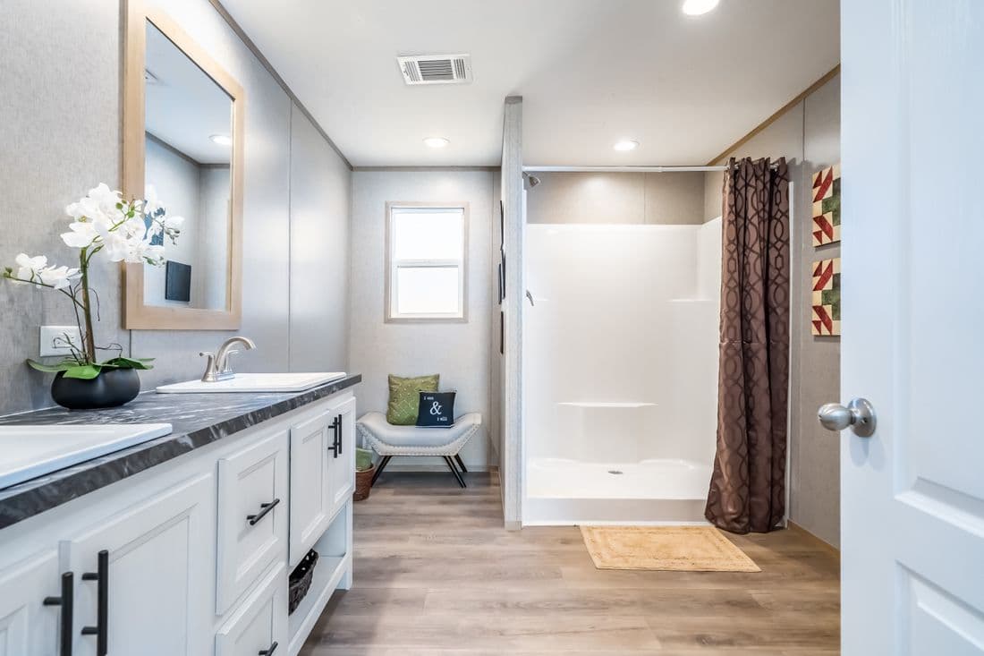 Boone  home features