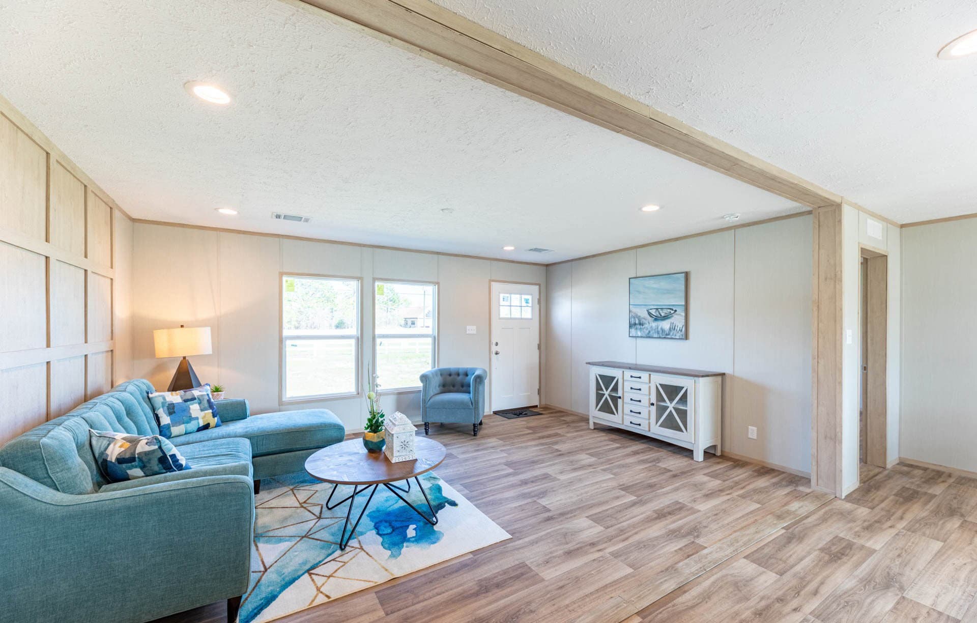 Expedition  home features