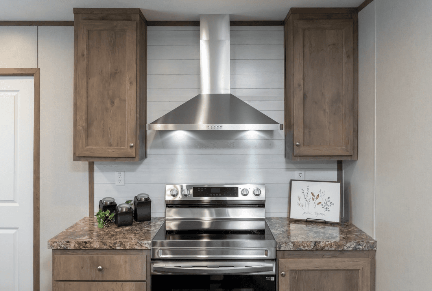 Bella vista kitchen home features