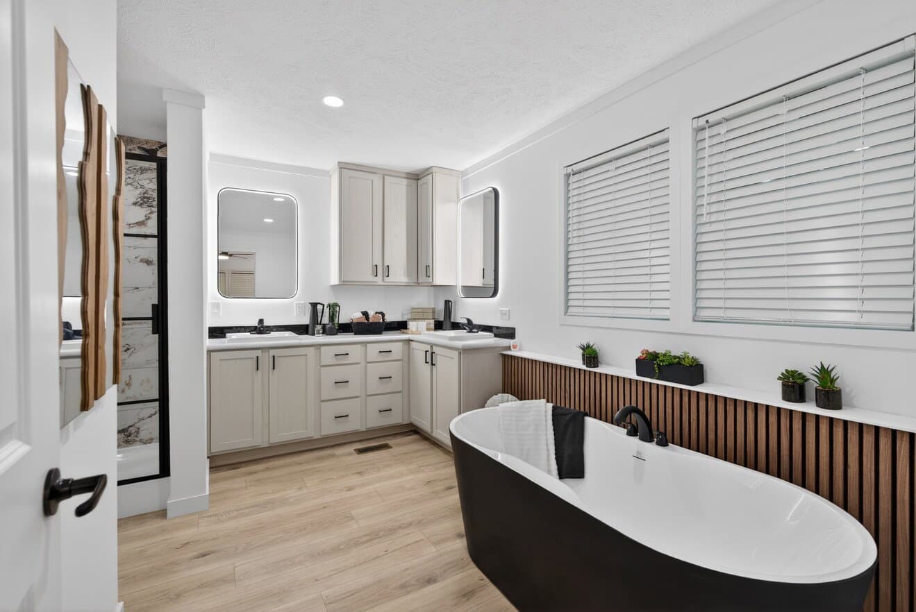 Aura 28644n bathroom home features