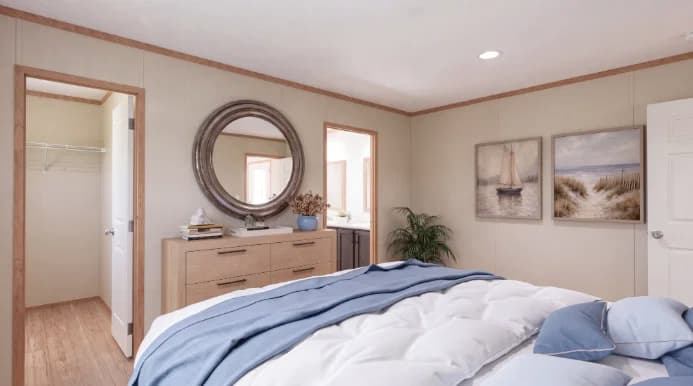 Tide bedroom home features