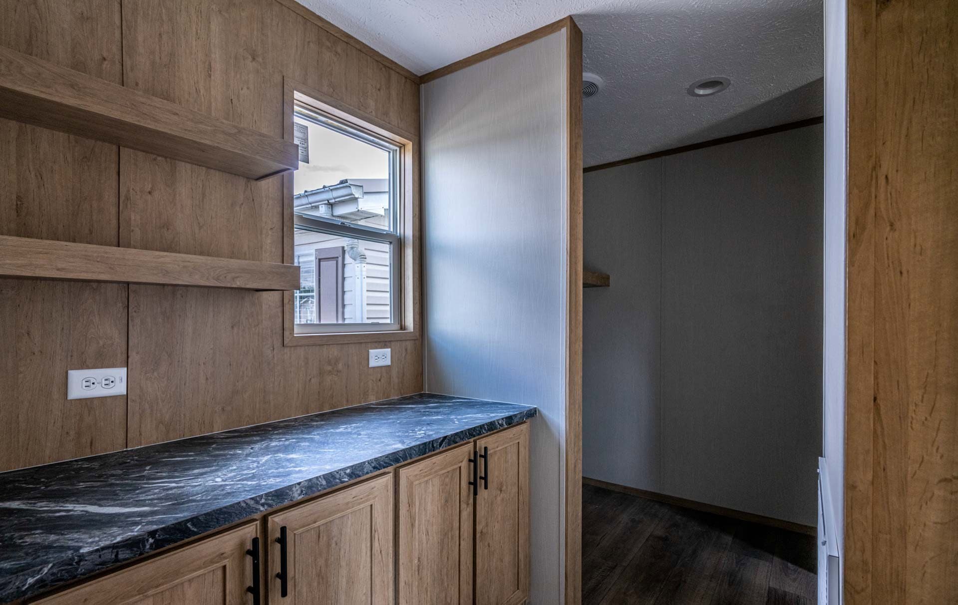 Tide  home features