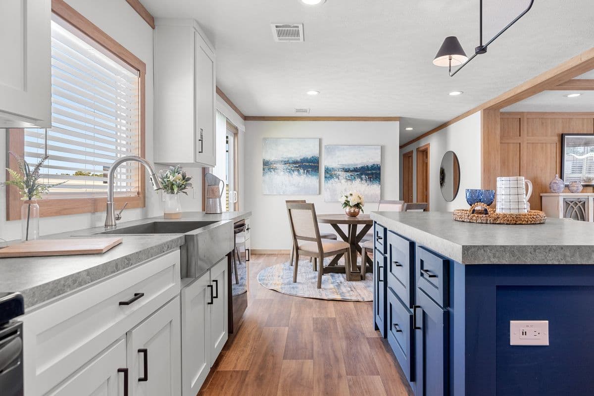 Loralei  home features
