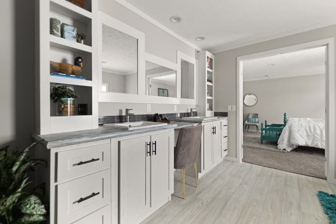 Beam house 32603x bathroom home features