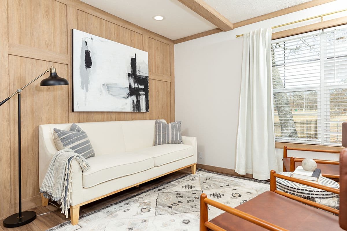 Angelina  home features