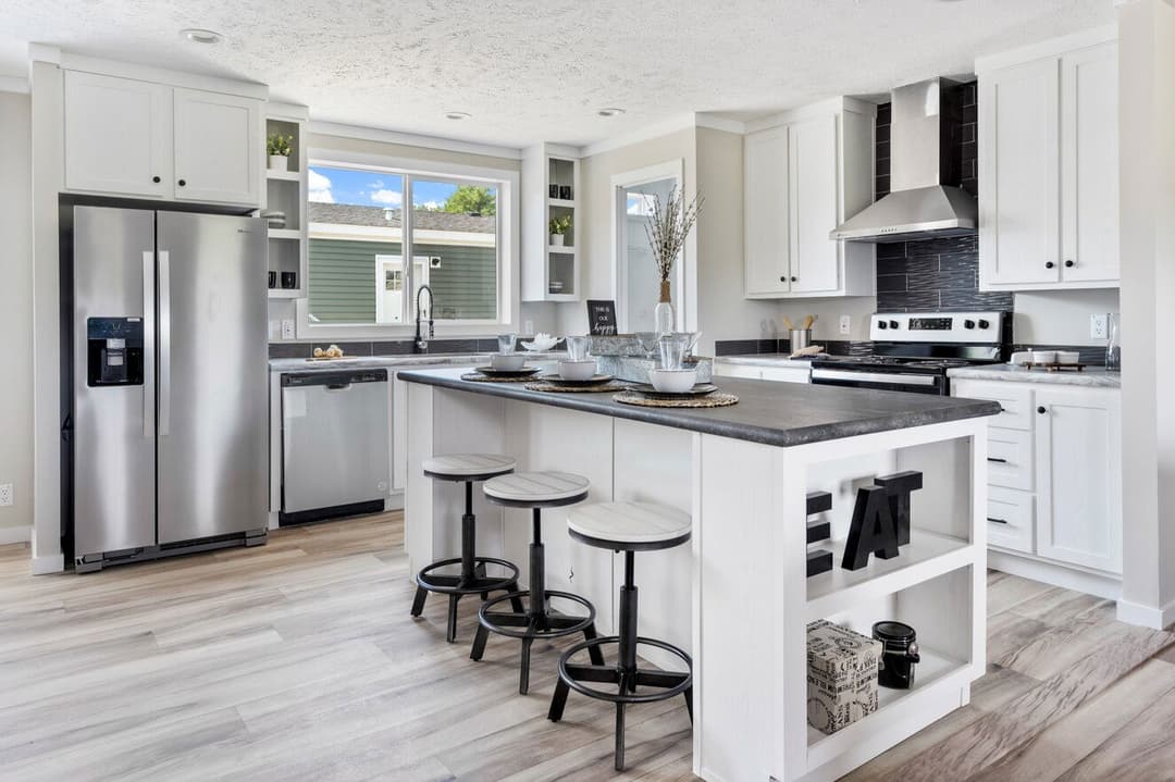 Champ kitchen home features