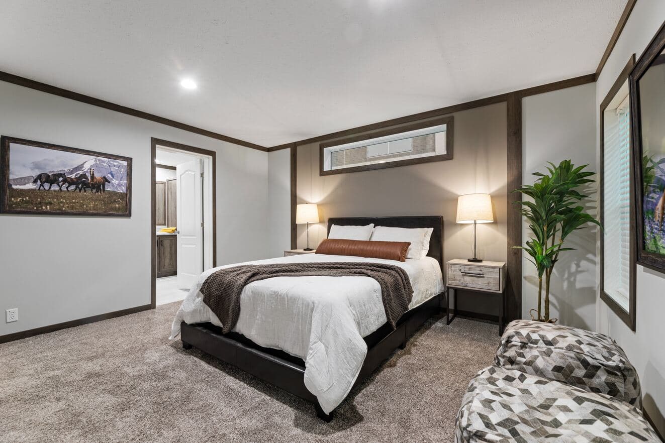 Elevation 32523d bedroom home features