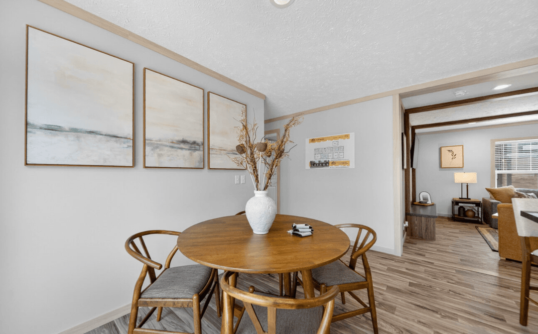 Kodiak 28724x interior home features