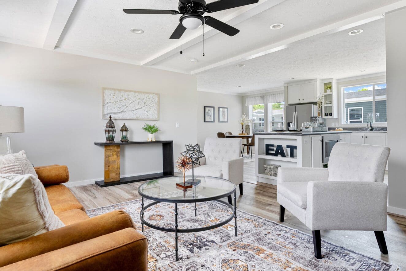 Champ interior home features