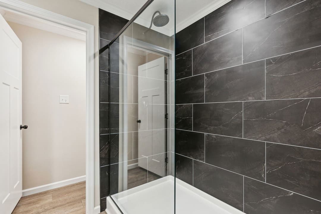 Vienna bathroom home features