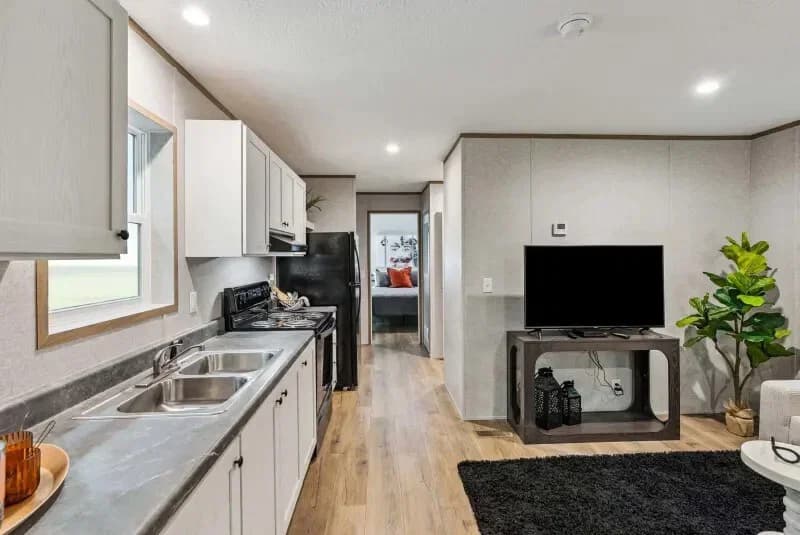 Pike hero home features