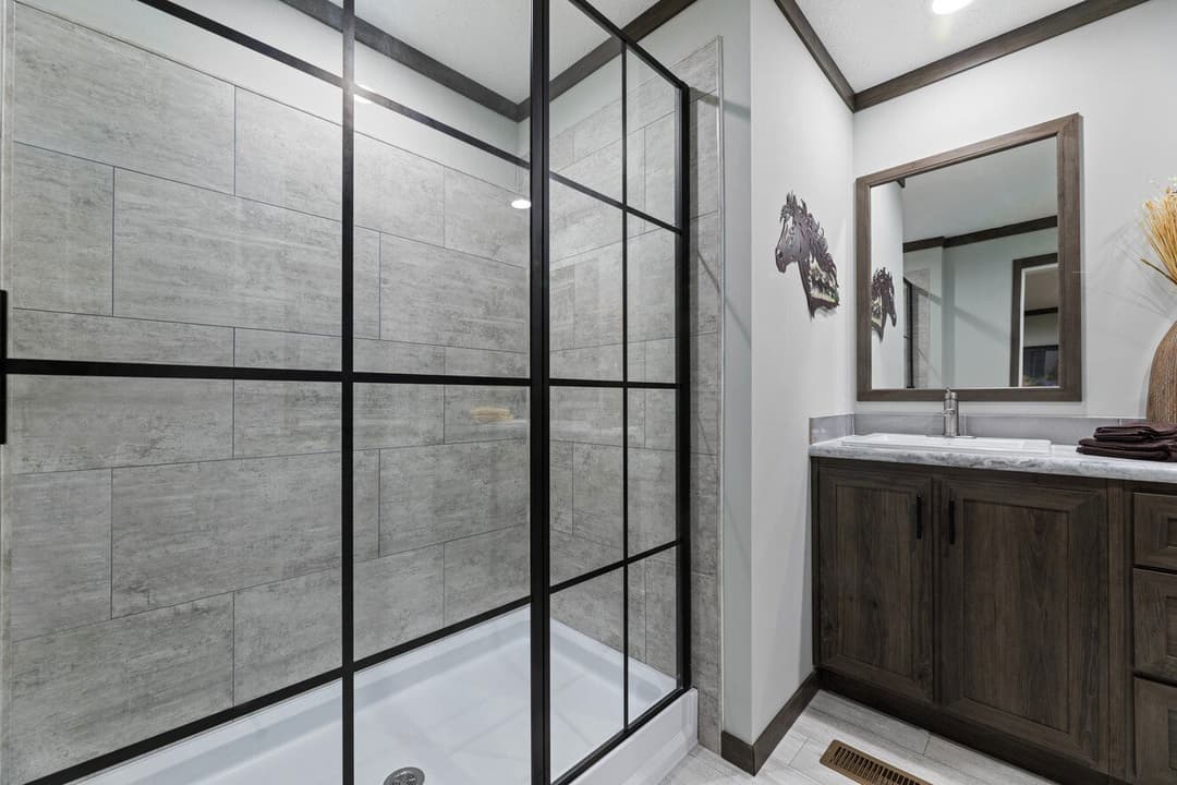 Elevation 32523d bathroom home features