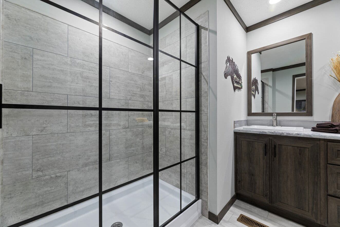 Elevation 32523d bathroom home features