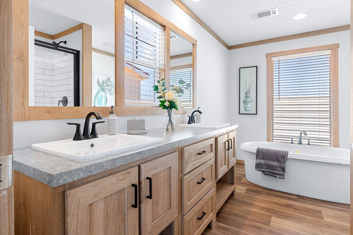 Loralei  home features