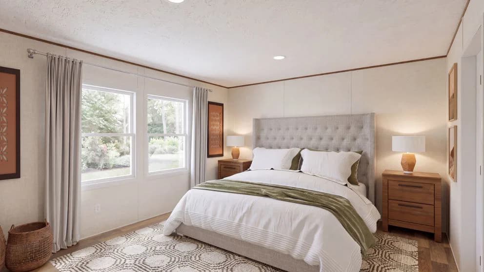 Cedar bedroom home features