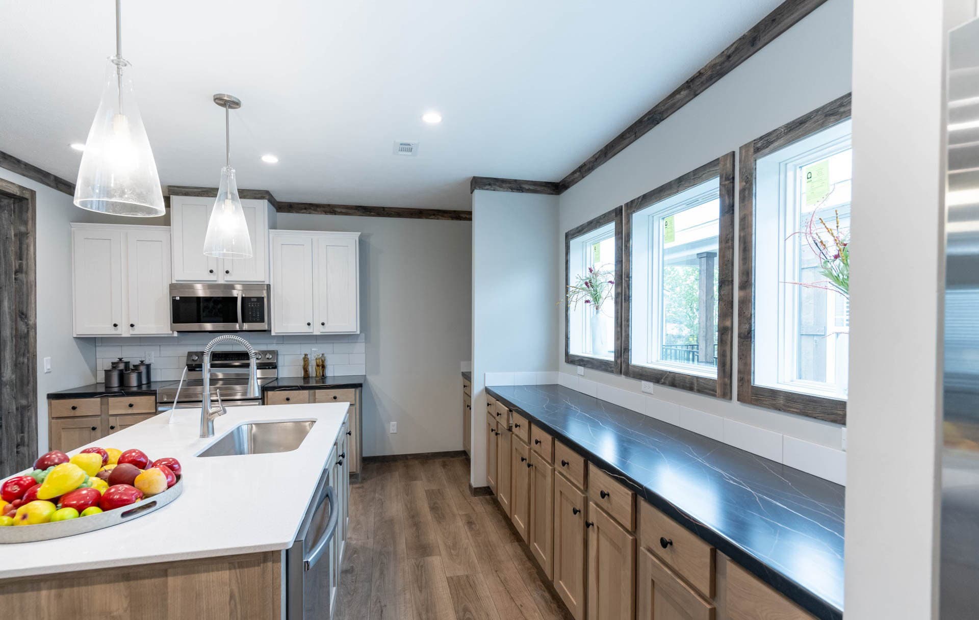 The madison  home features