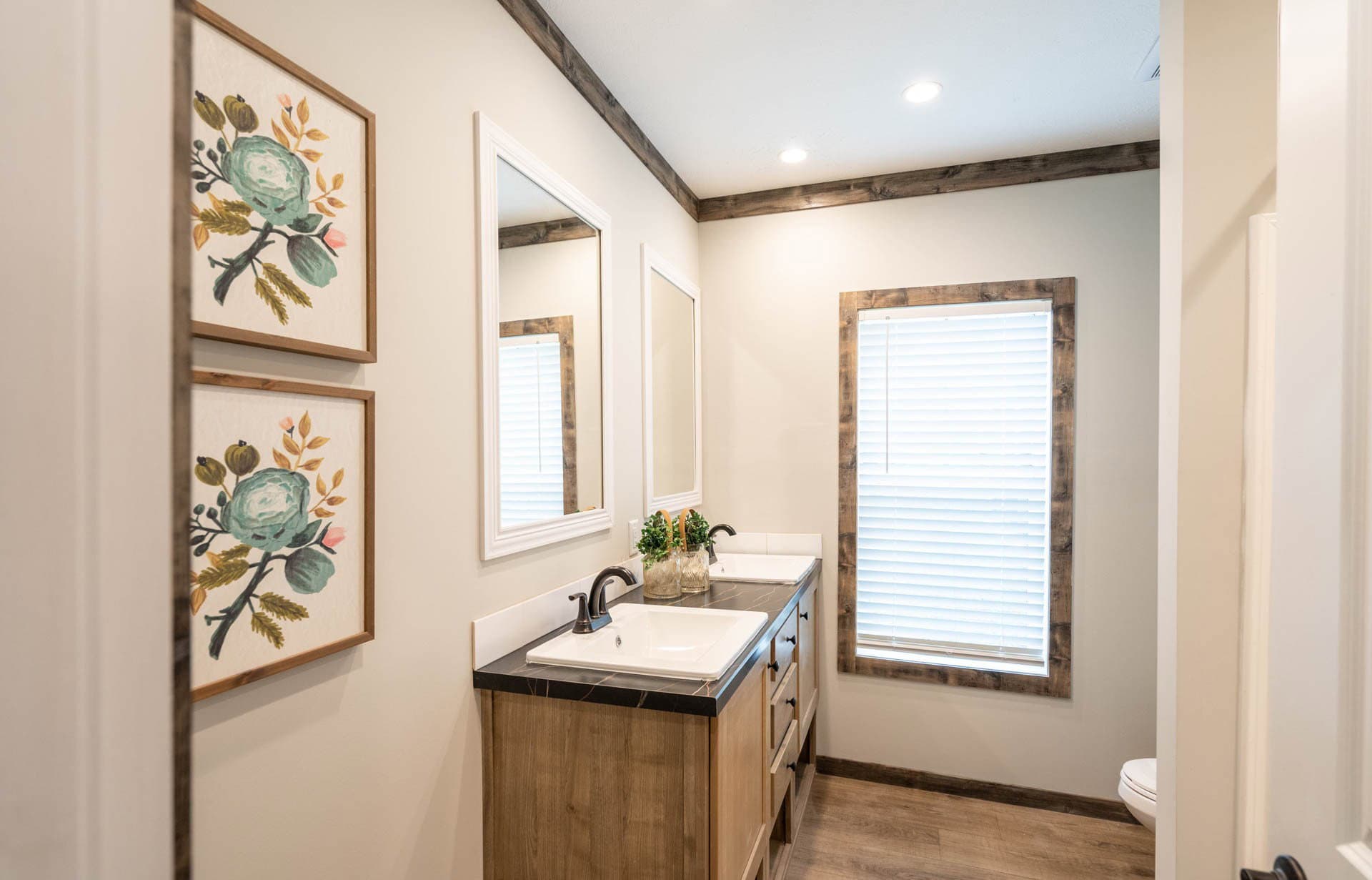 The madison  home features