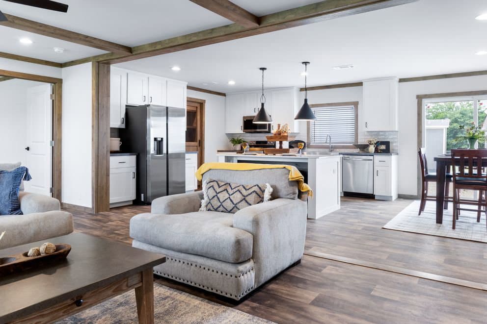 Farm 3 flex elite den interior home features