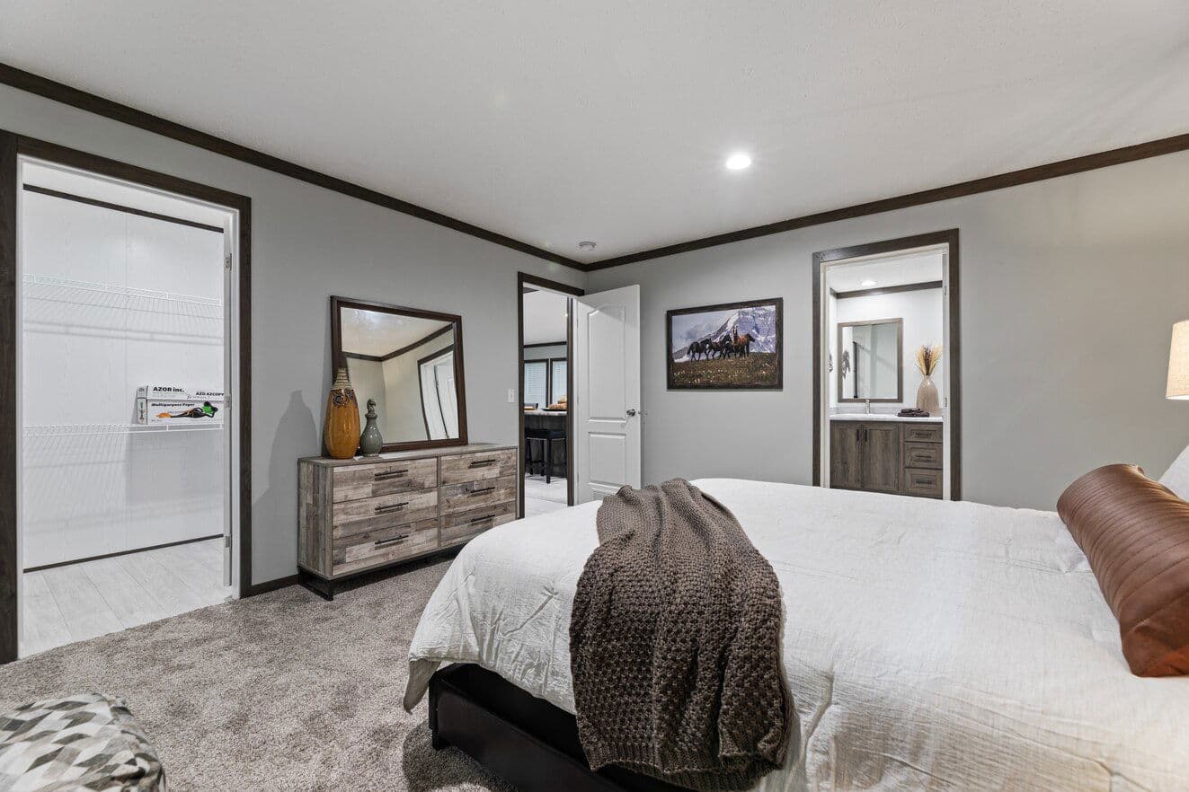 Elevation 32523d bedroom home features