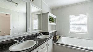 Md-113 bathroom home features