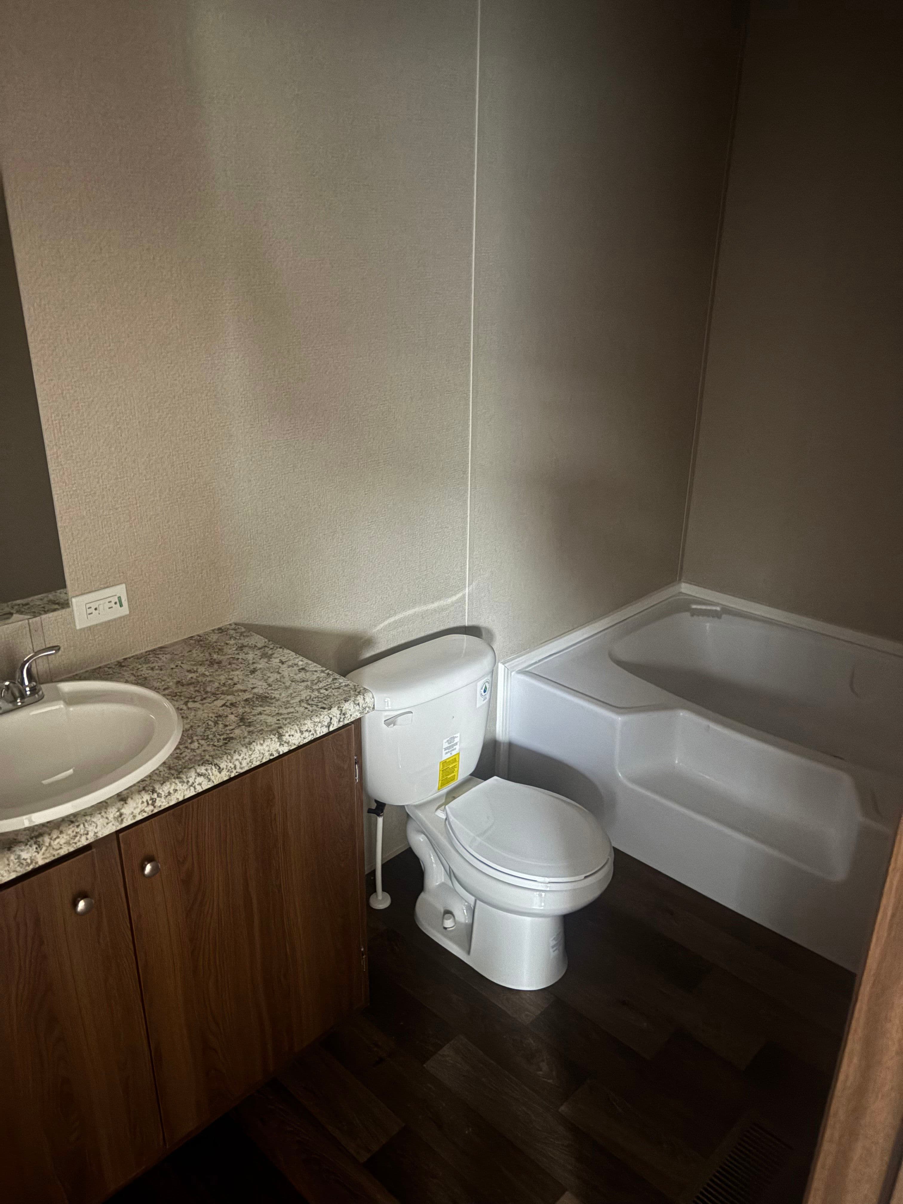 Aspen bathroom home features