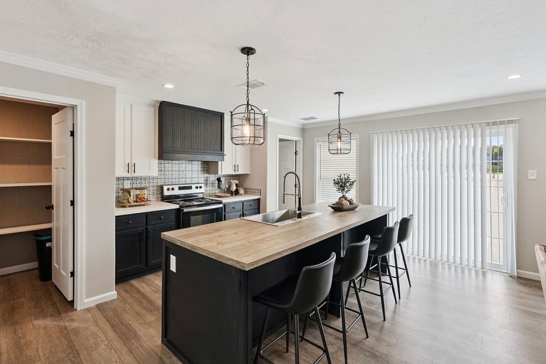 Blue sky kitchen home features