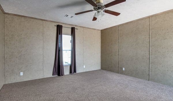 Md-104 interior home features