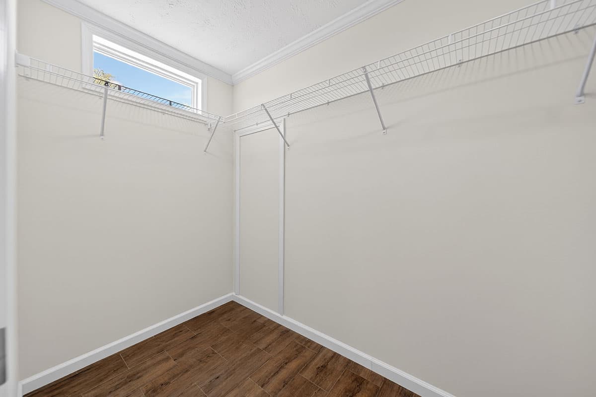 Midland md-66-32  home features