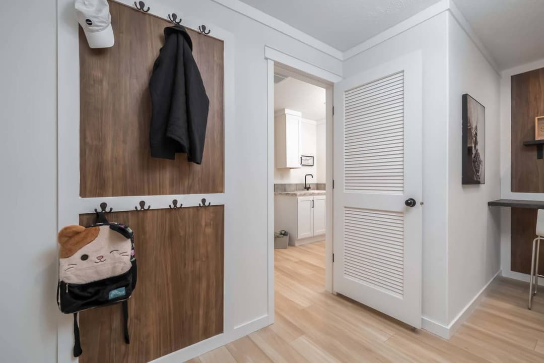 Kritzer interior home features