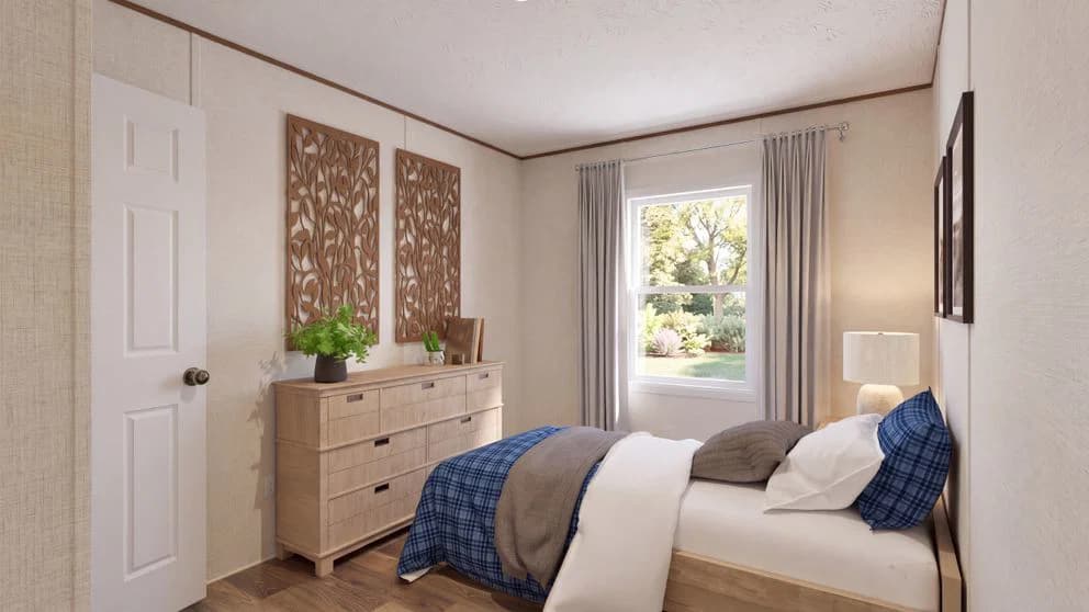 Cedar bedroom home features