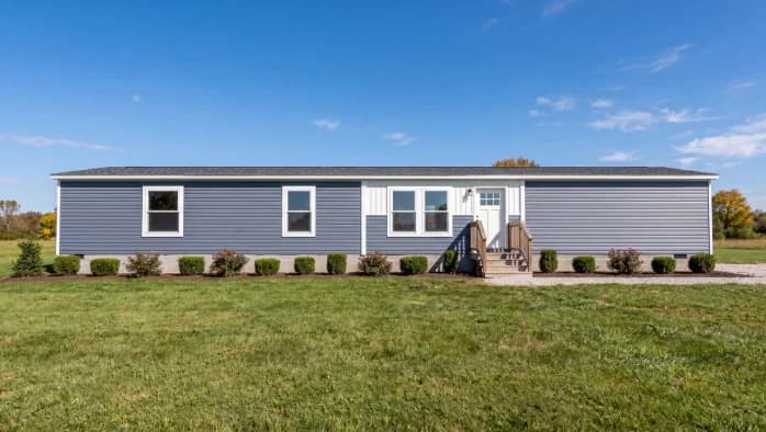 Magellan elevation and exterior home features