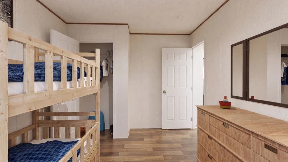 Cedar bedroom home features