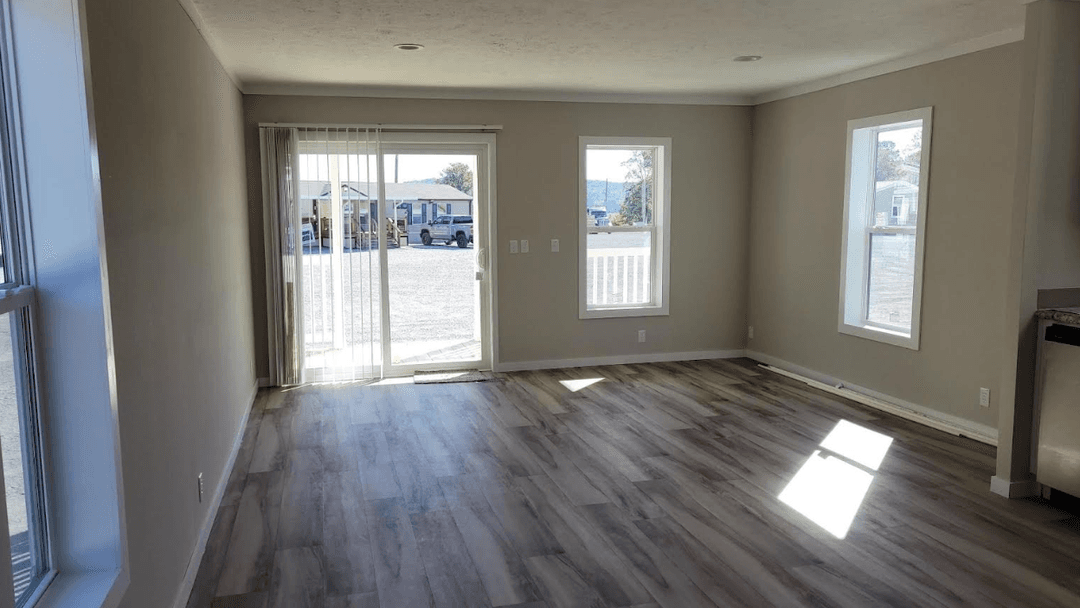 Deuce interior home features