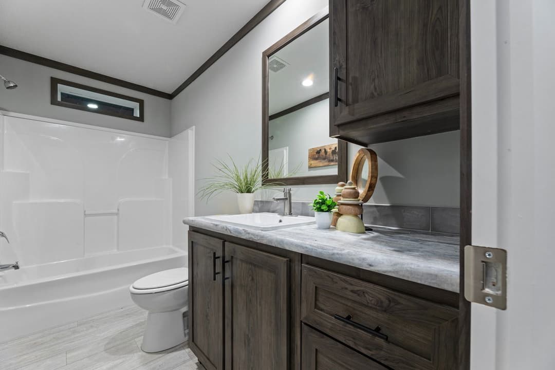 Elevation 32523d bathroom home features
