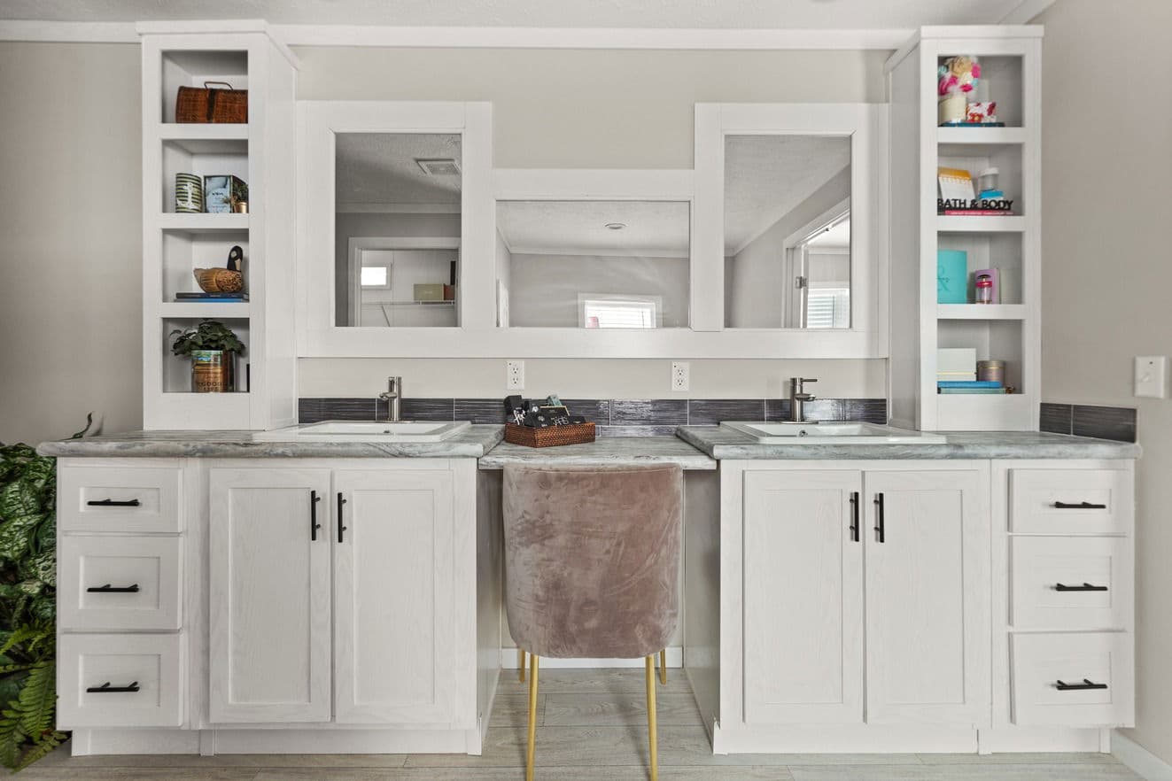 Beam house 32603x bathroom home features