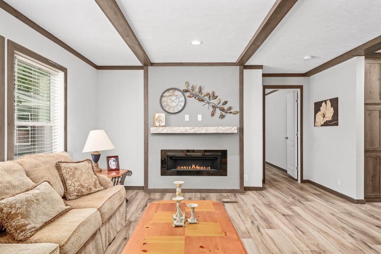 Warrior 32563f interior home features