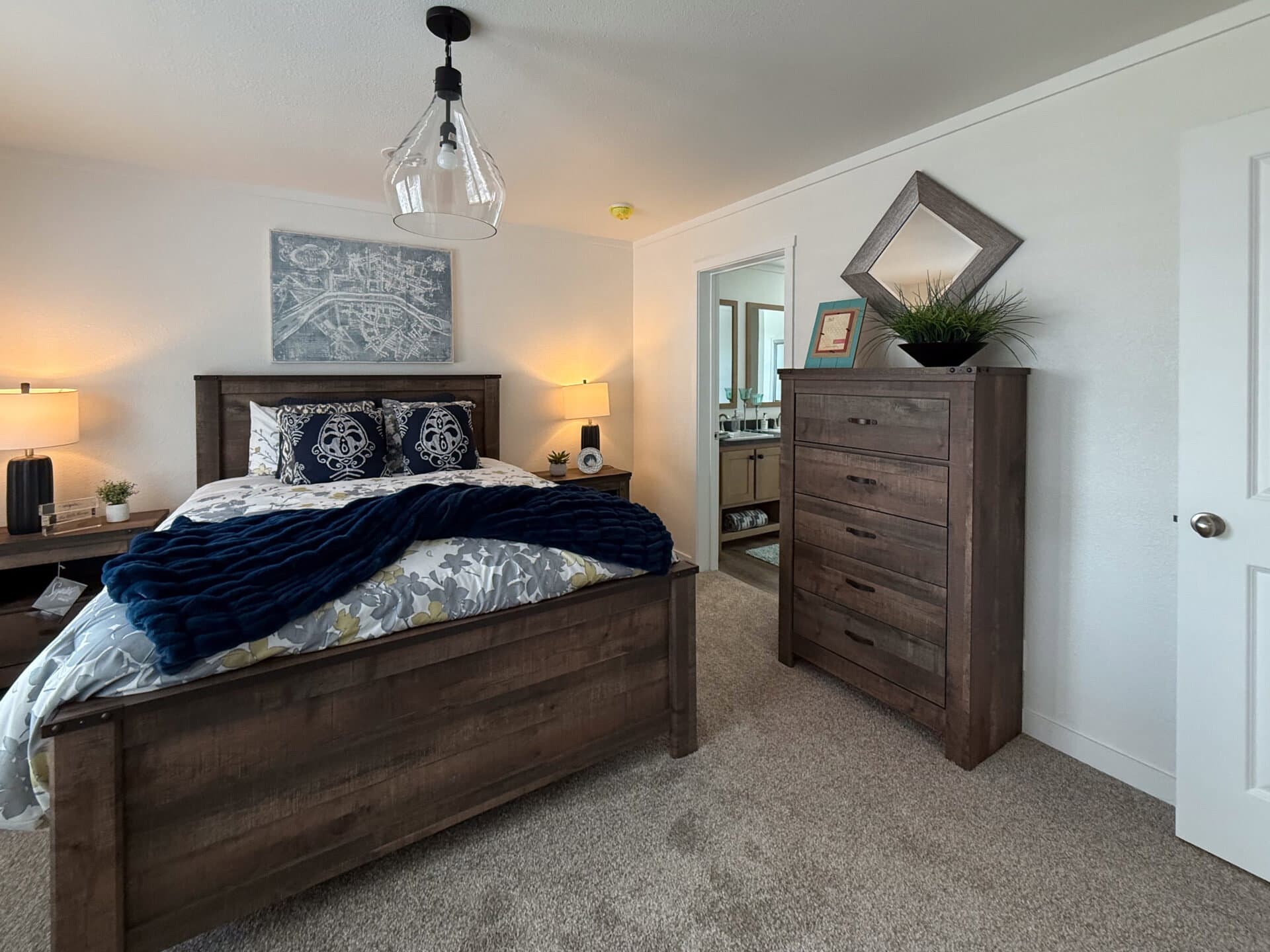 Rocket man  home features