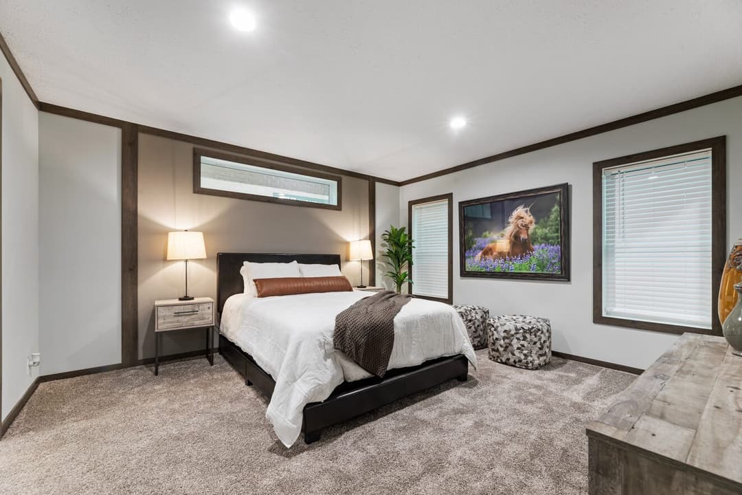 Elevation 32523d bedroom home features