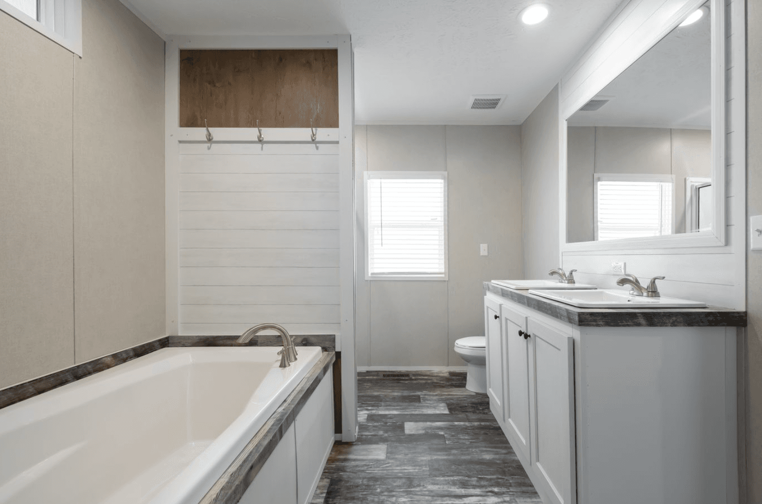 Willow bathroom home features