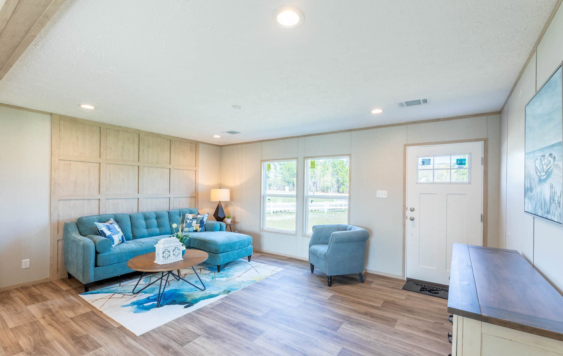 Expedition  home features