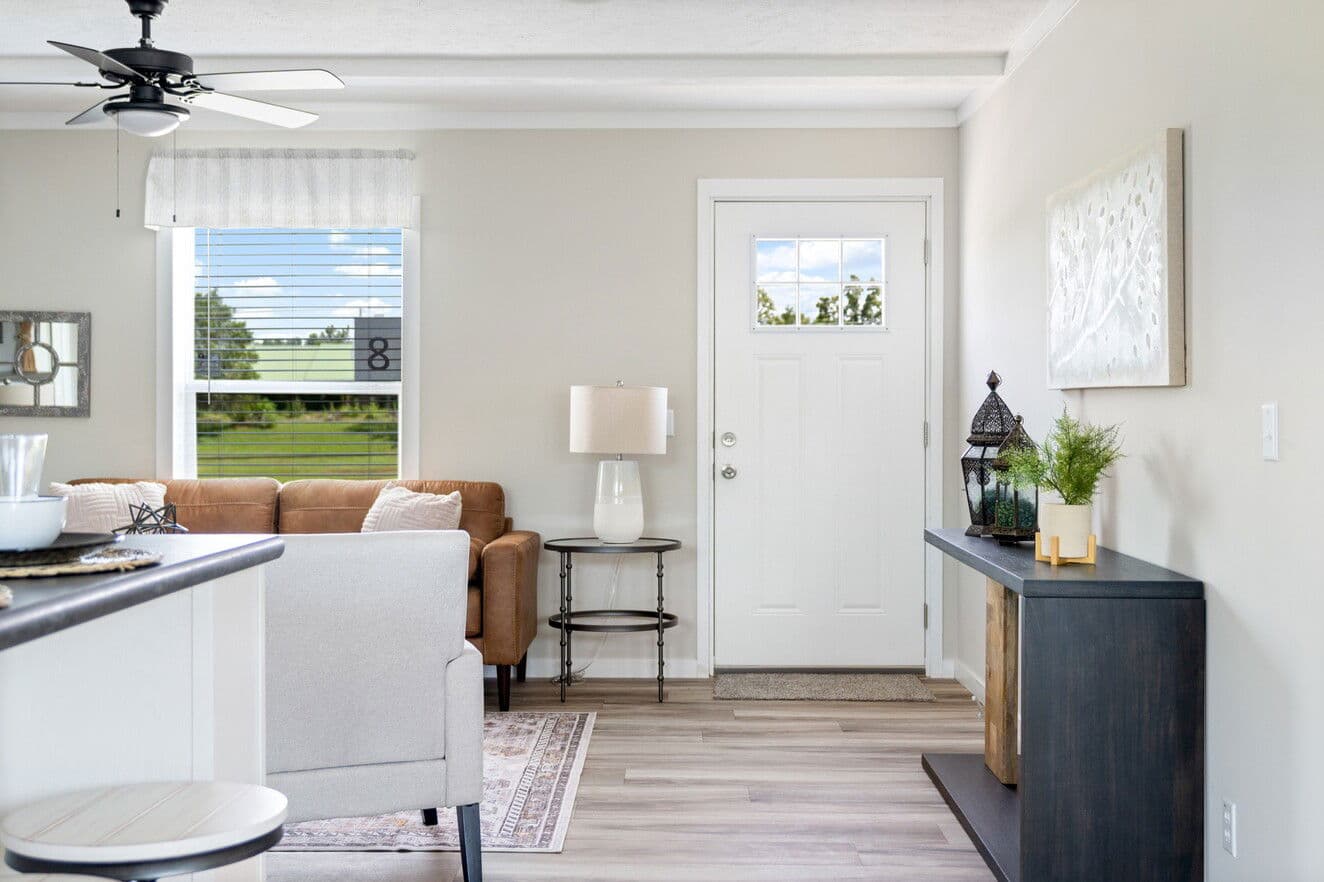 Champ interior home features
