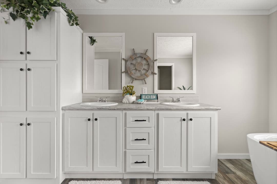  outback 28663p bathroom home features