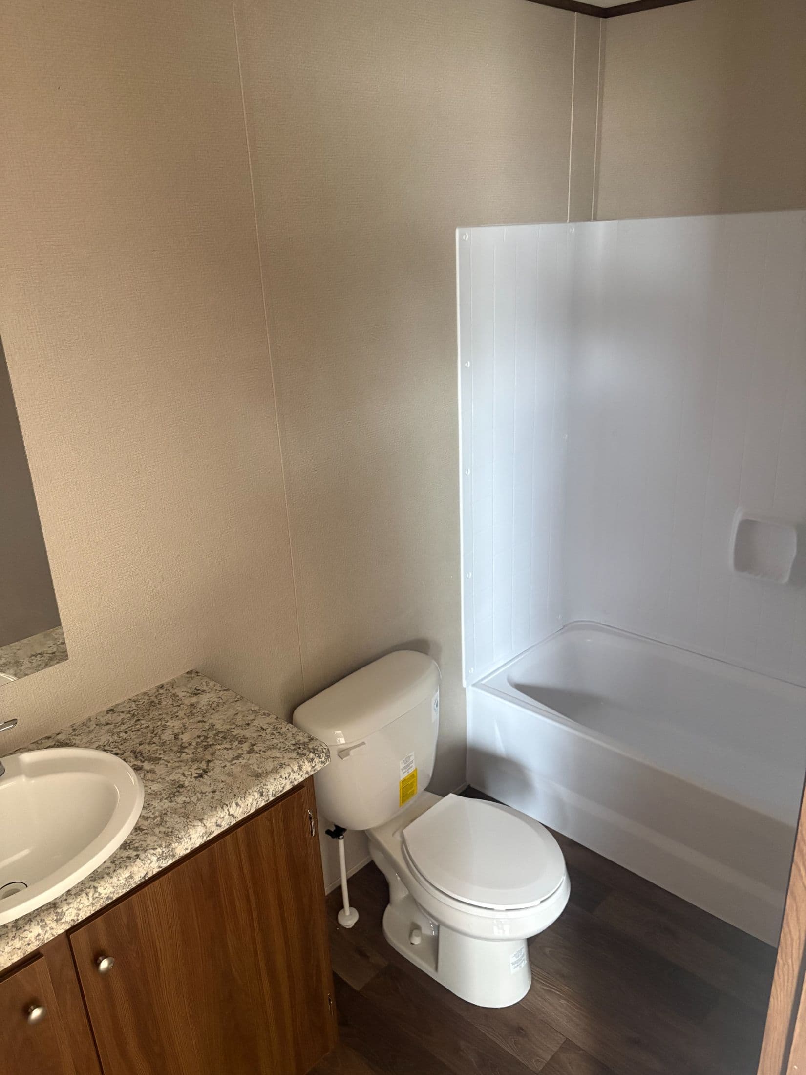 Dogwood bathroom home features