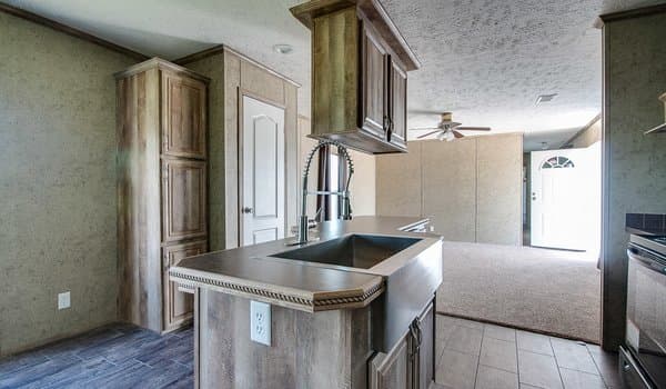 Md-104 kitchen home features