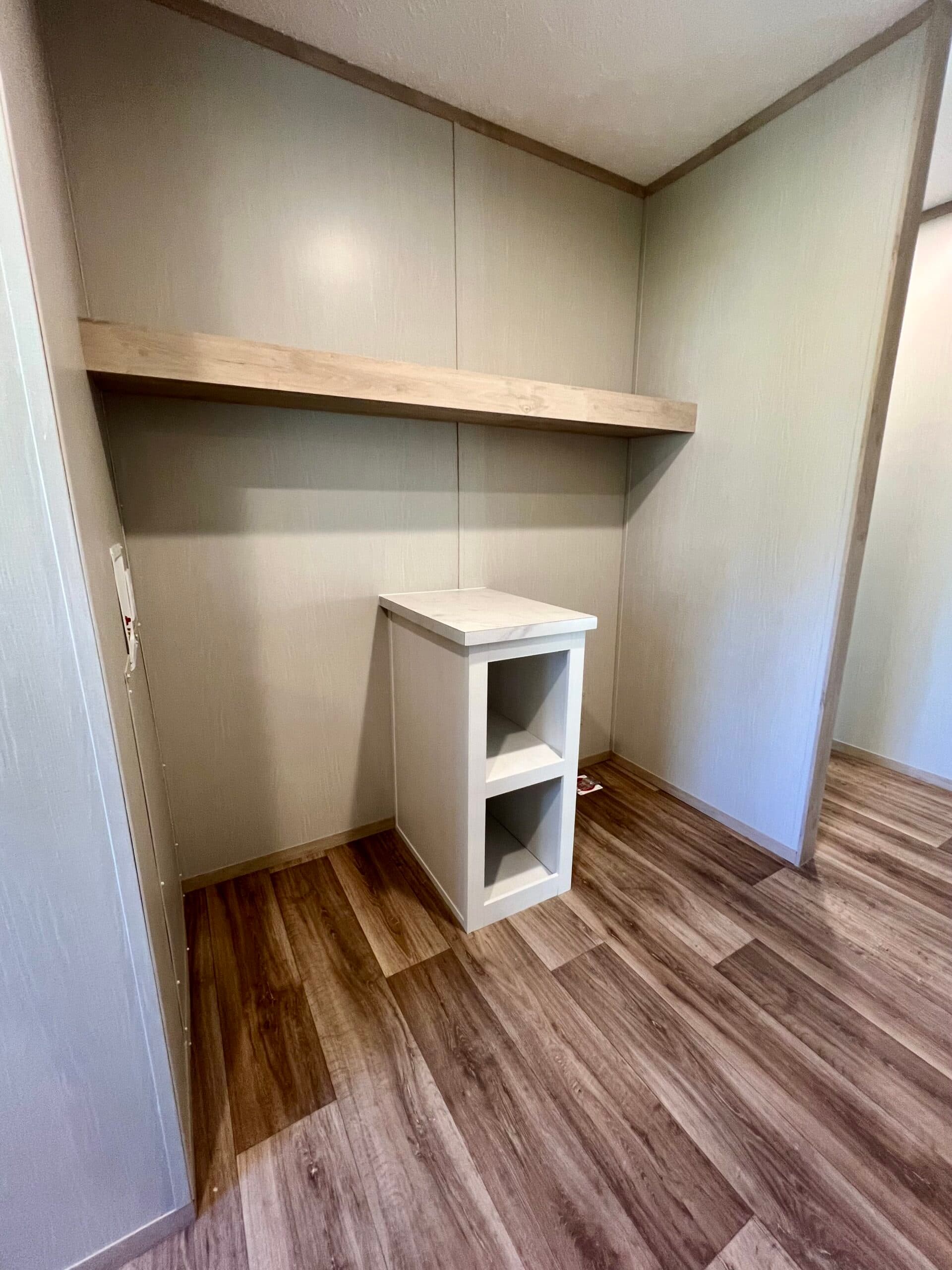 Summit  home features