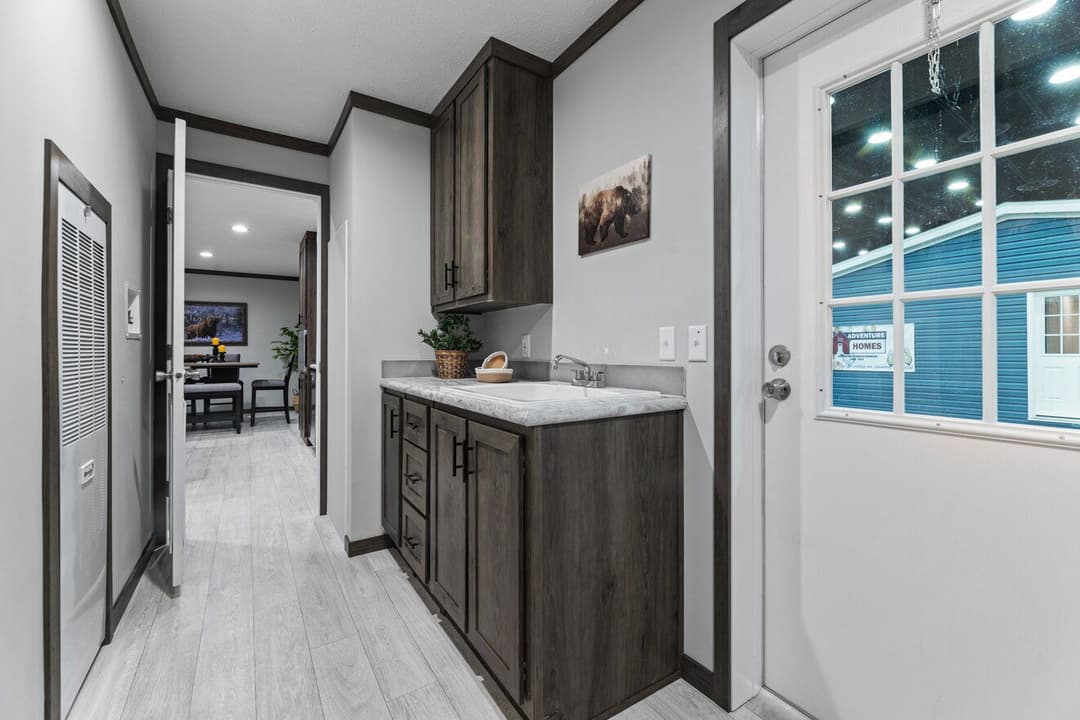 Elevation 32523d interior home features