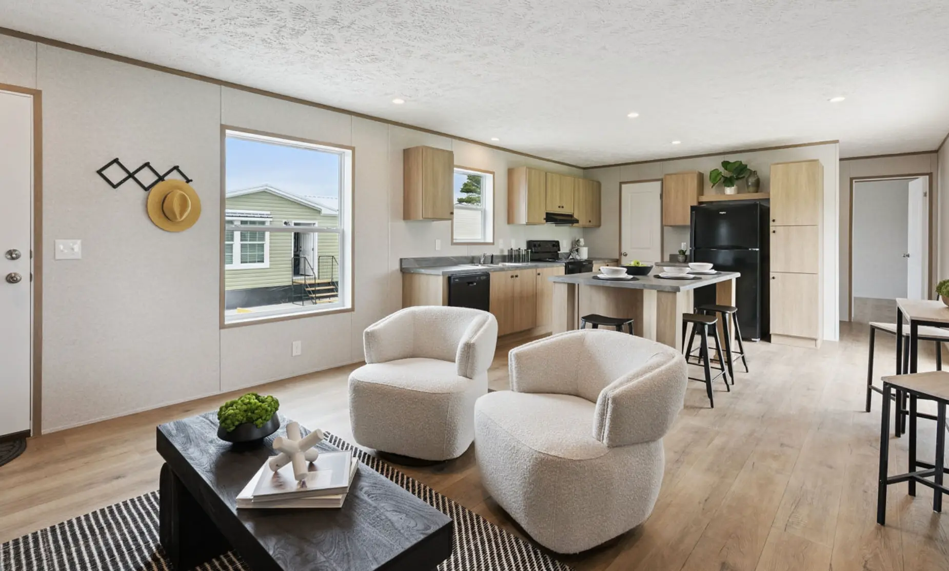 Belmont hero home features