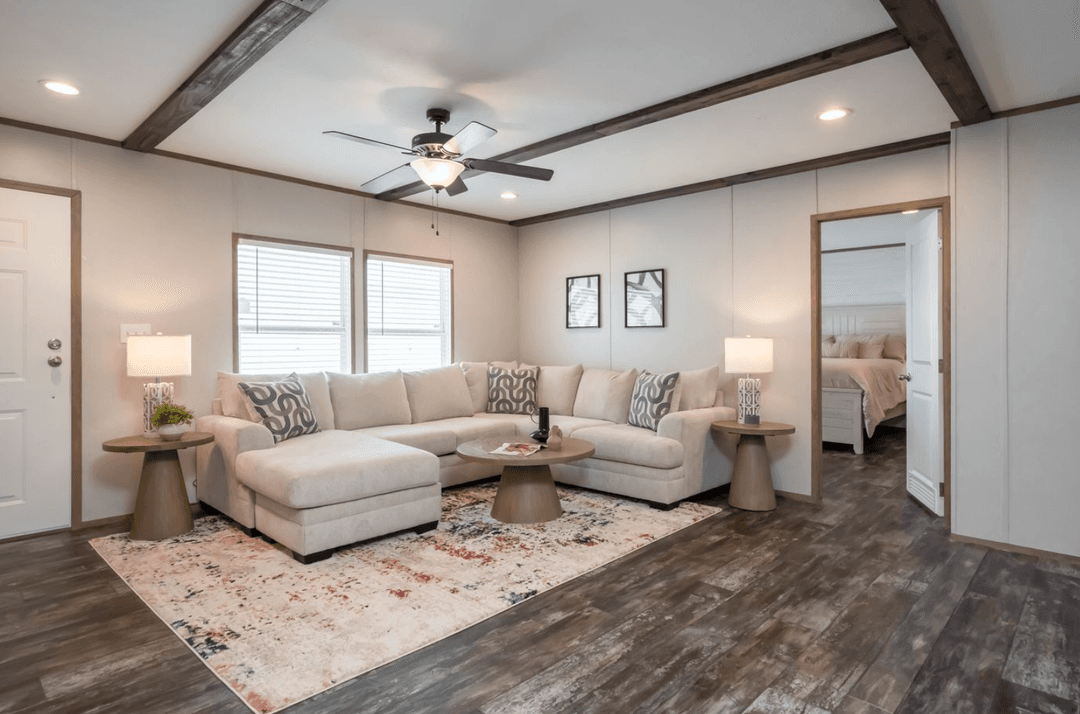 Bella vista interior home features